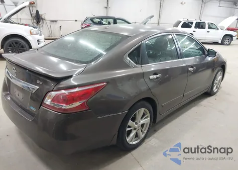 2013 Nissan Altima 2.5 Sv z USA, uszkodzony, nr VIN 1N4AL3AP2DC913121